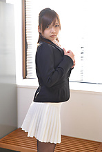 Akari Nishino - Picture 4