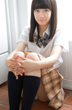 Koharu Nishino - Picture 1