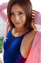 Madoka Hitomi - Picture 17