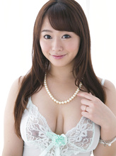 Marina Shiraishi - Picture 1