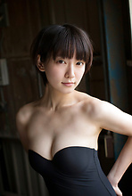 Riho Yoshioka - Picture 4