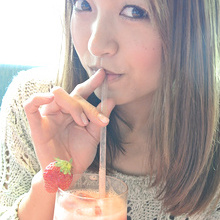 Rina Itoh - Picture 1