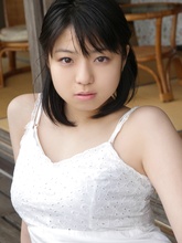 Shizuka Nakamura - Picture 1
