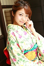 Shizuka Nakamura - Picture 6
