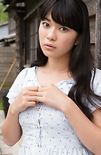 Tomoe Yamanaka - Picture 3