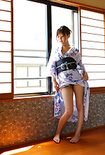Tsukasa Aoi - Picture 9