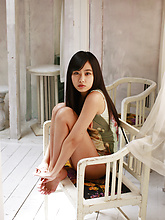 Yui Ito - Picture 2