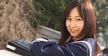 Yui Minami - Picture 15