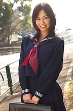 Yui Minami - Picture 3
