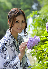 Yui Tatsumi - Picture 9