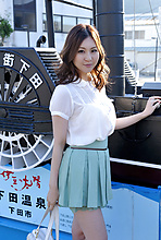 Yui Tatsumi - Picture 2