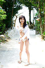 Yuka Ogura - Picture 10