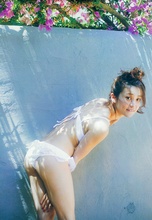 Yuko Oshima - Picture 12