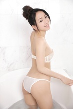 Yuko Shimizu - Picture 10